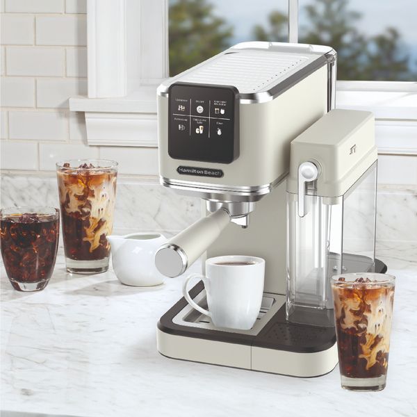 Hamilton Beach BaristaPro + Touch 8 in 1 Espresso With Milk Cream